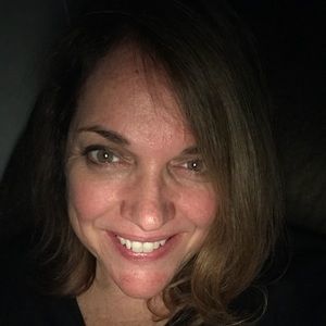 Meet your Posher, Stacy